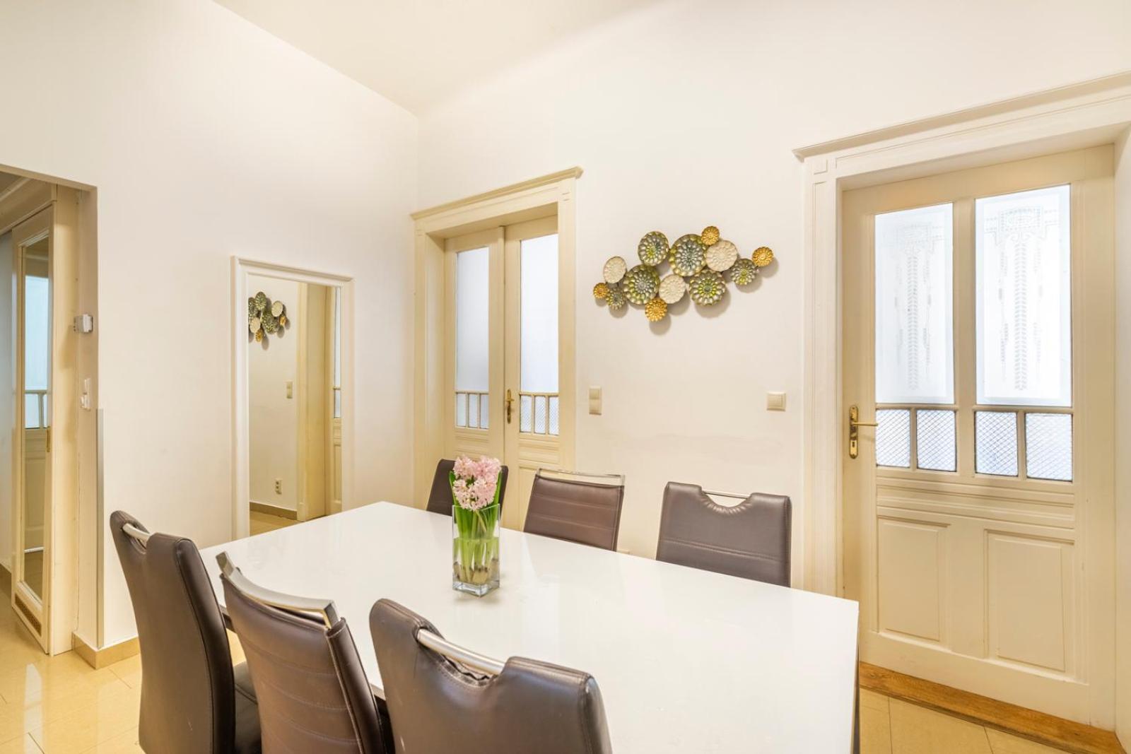 Apartahotel Old Town Square 4*